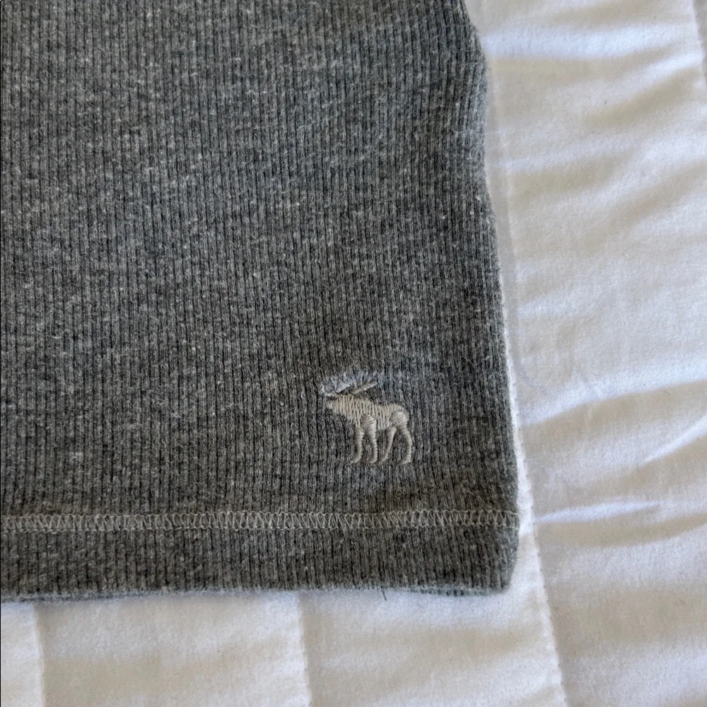 Abercrombie‎ & Fitch Charcoal Camisole with Floral Lace